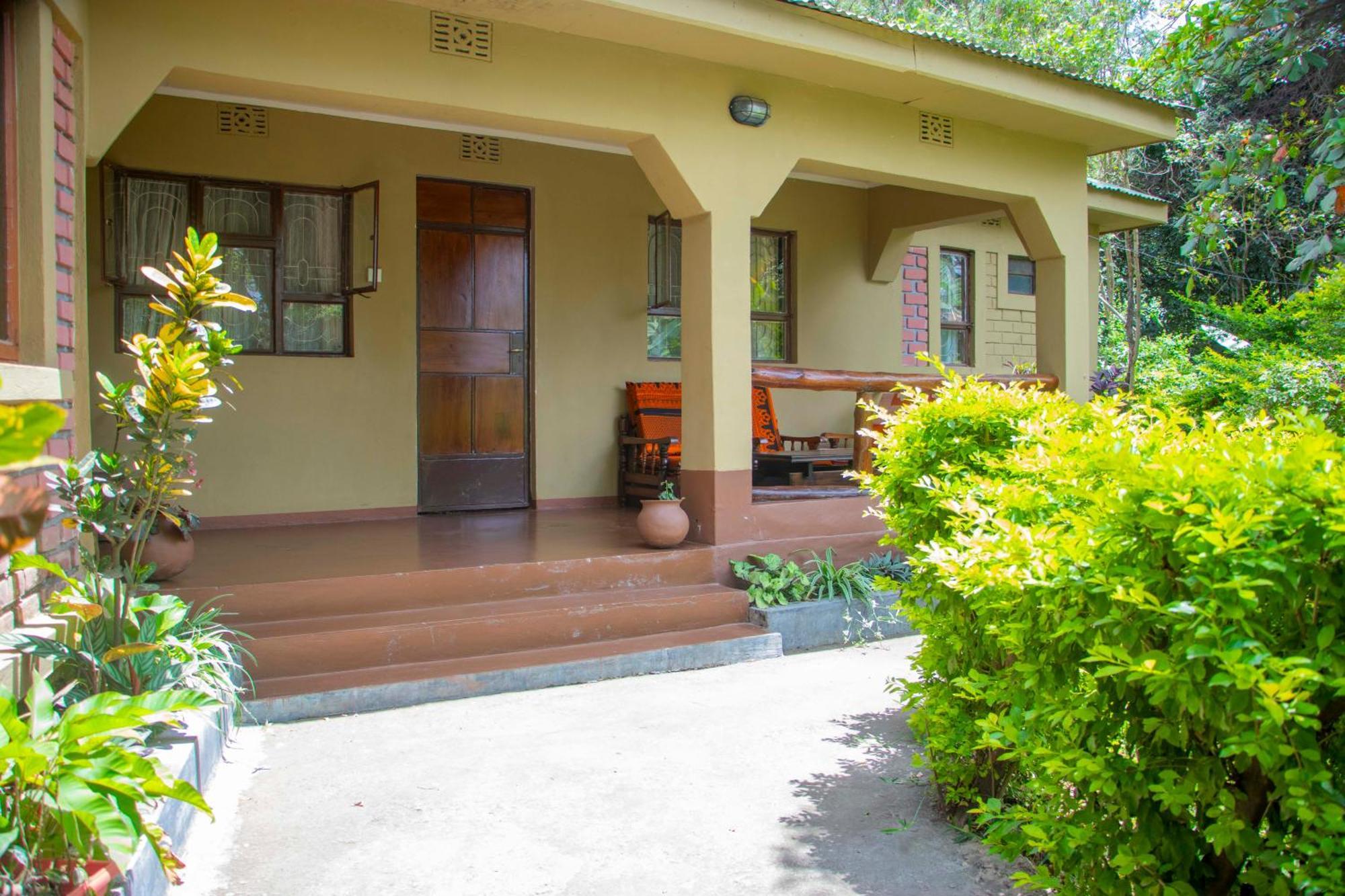 Shamba Hostel Usa River Εξωτερικό φωτογραφία