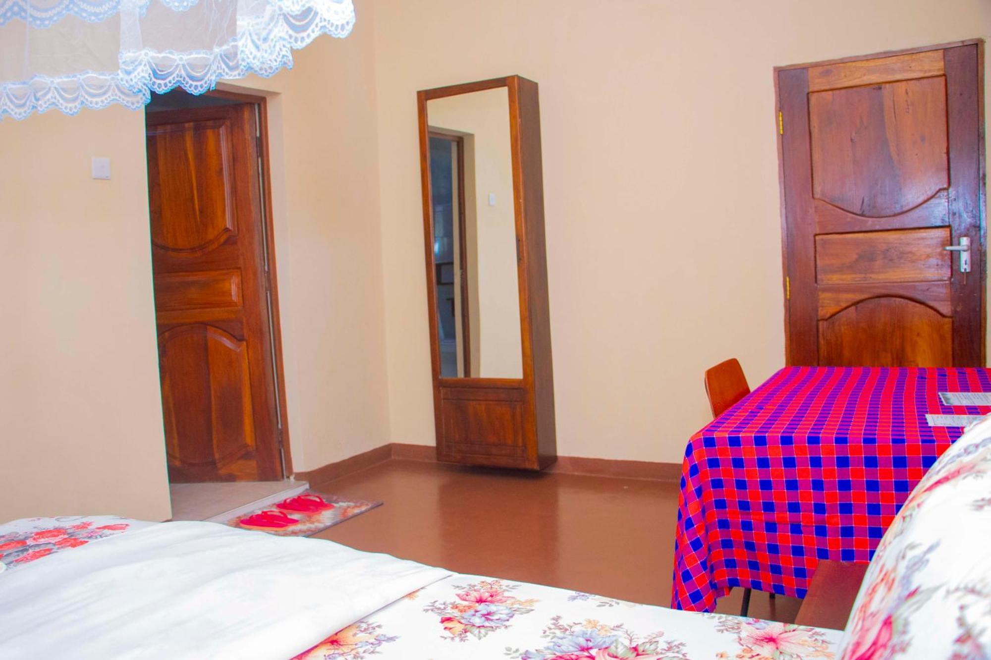 Shamba Hostel Usa River Εξωτερικό φωτογραφία
